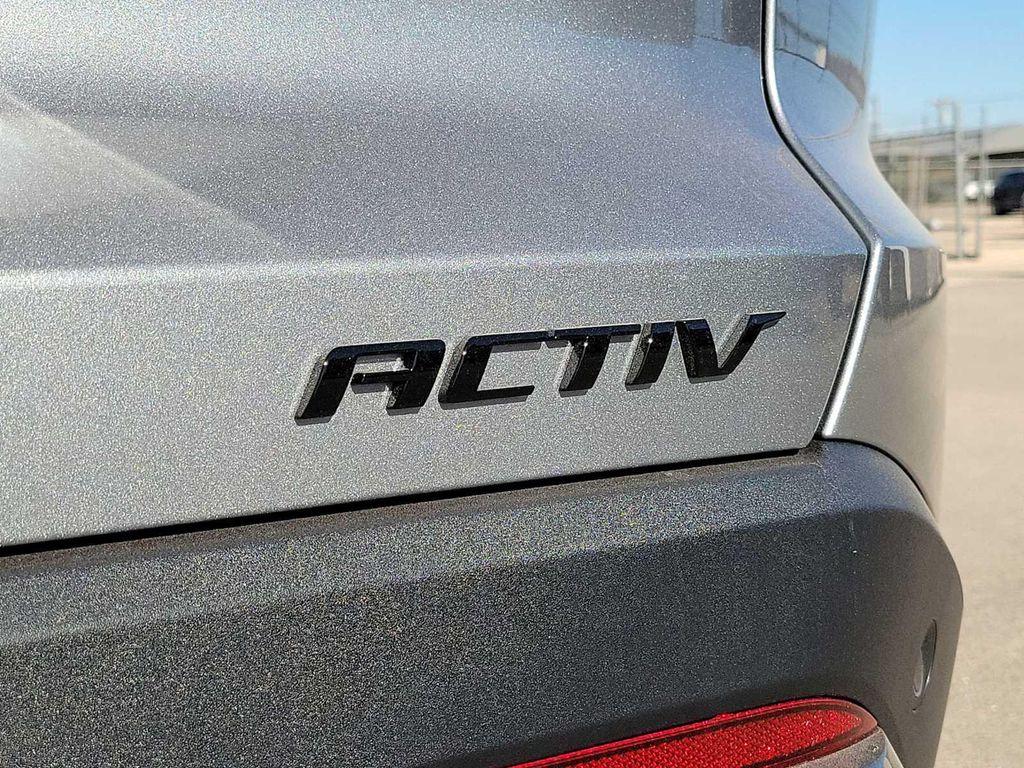 new 2026 Chevrolet Equinox car, priced at $37,415