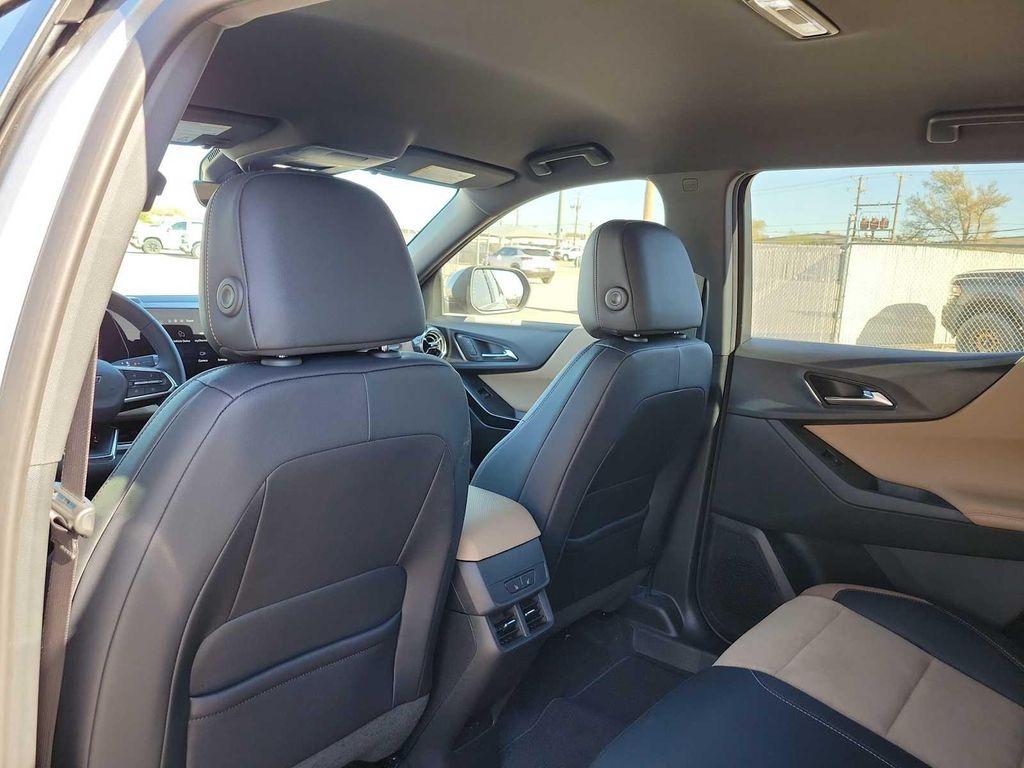 new 2026 Chevrolet Equinox car, priced at $37,415