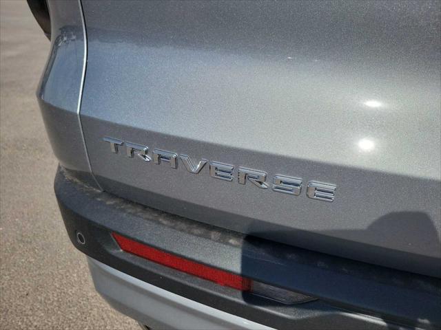 new 2025 Chevrolet Traverse car, priced at $42,695