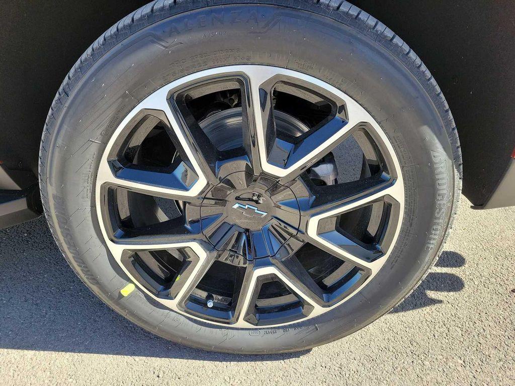 new 2026 Chevrolet Suburban car, priced at $88,890