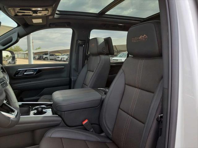 new 2025 Chevrolet Suburban car, priced at $100,015