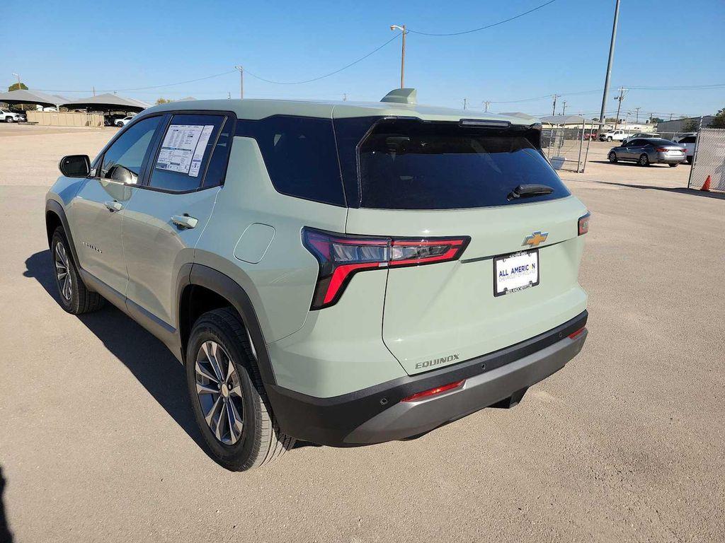 new 2026 Chevrolet Equinox car, priced at $30,495