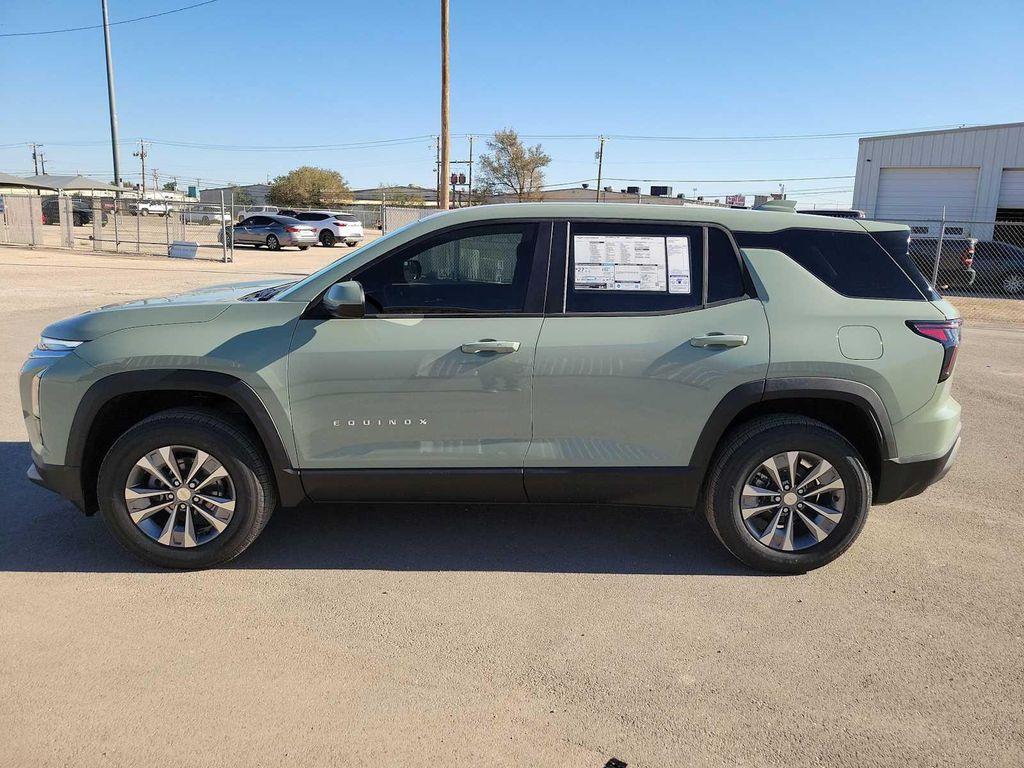 new 2026 Chevrolet Equinox car, priced at $30,495