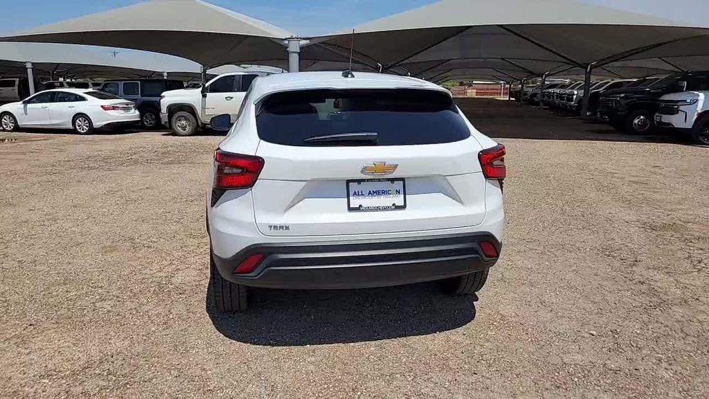 used 2024 Chevrolet Trax car, priced at $21,500