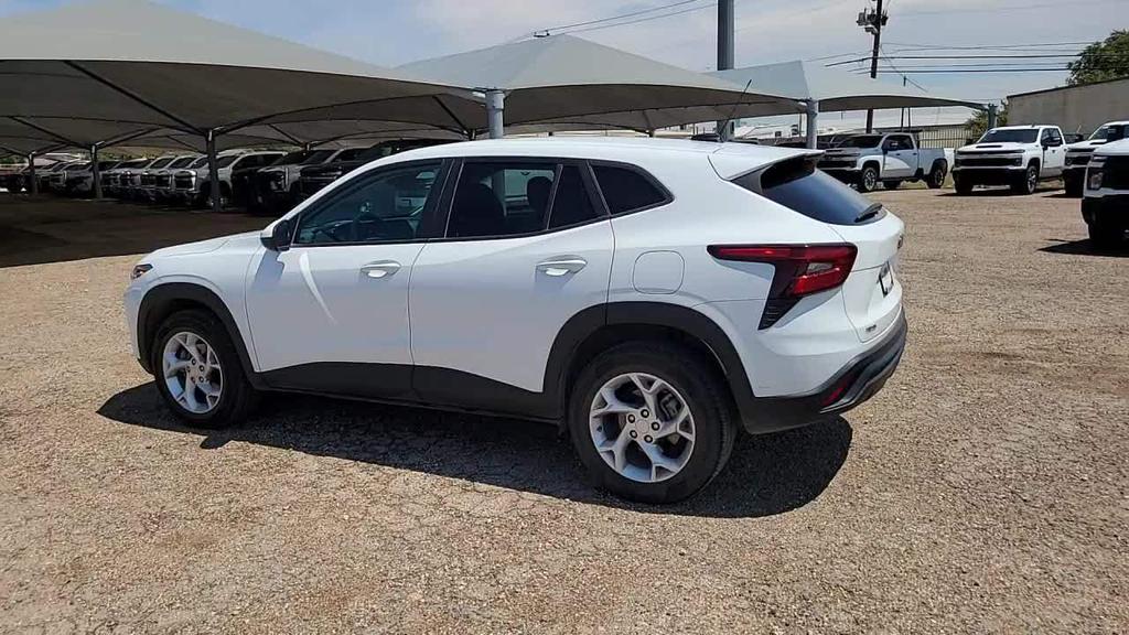 used 2024 Chevrolet Trax car, priced at $21,500