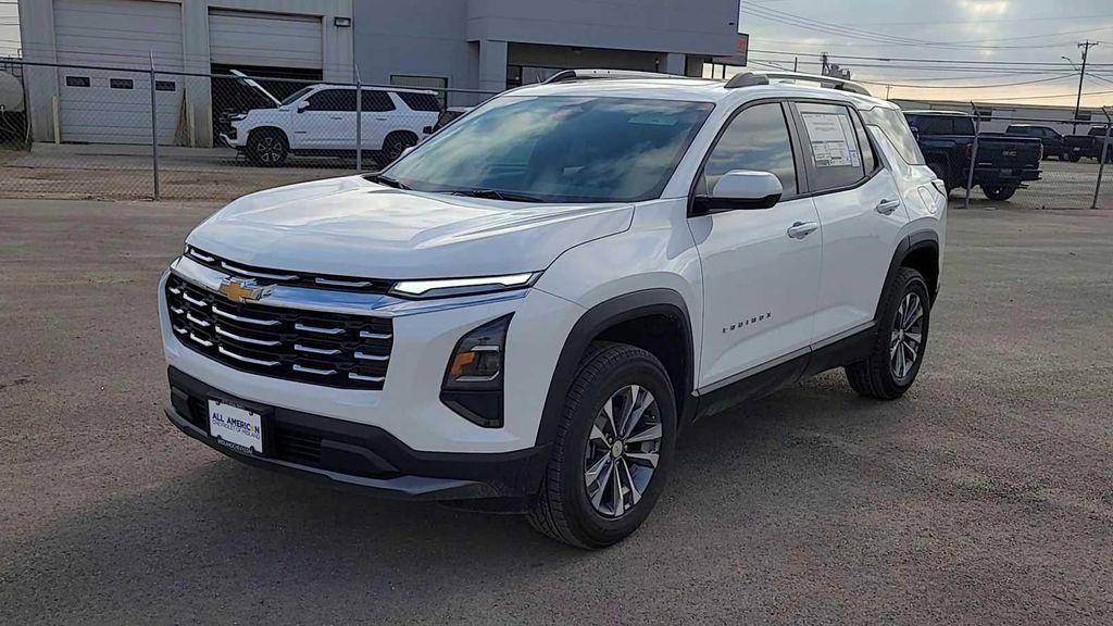 new 2026 Chevrolet Equinox car, priced at $34,190