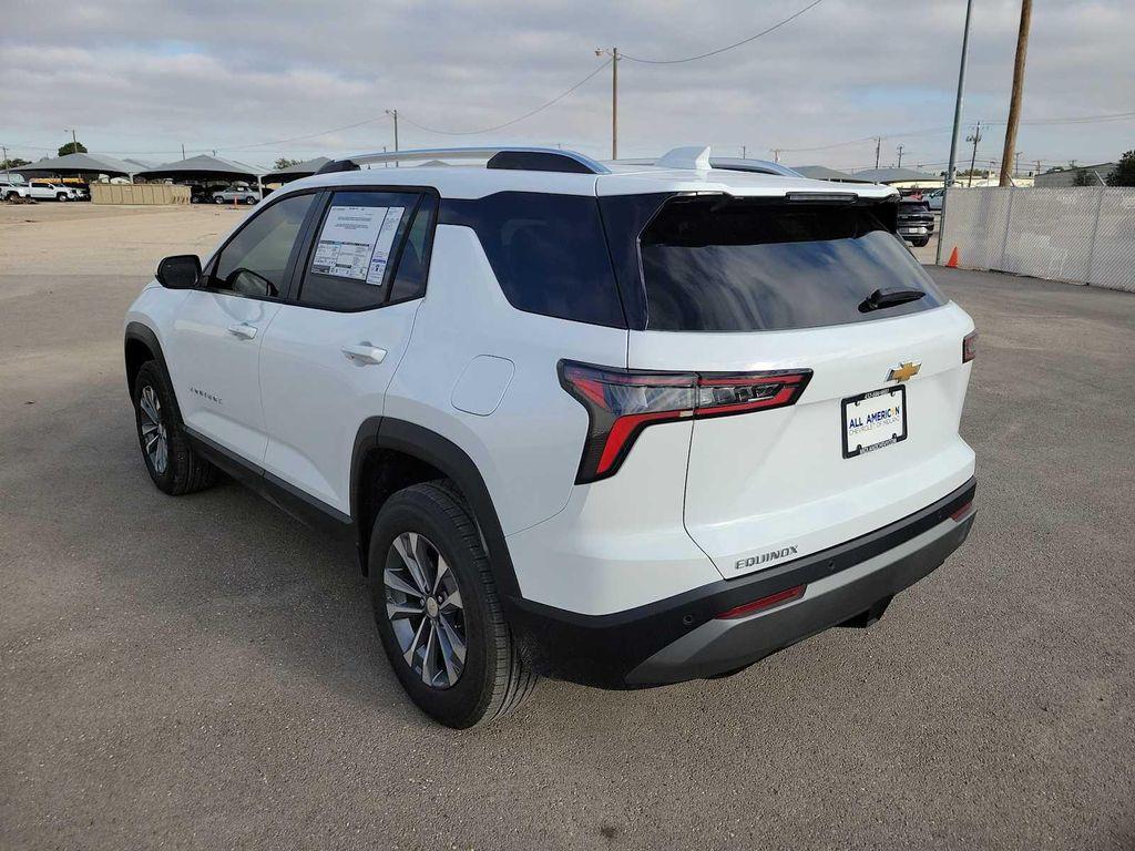 new 2026 Chevrolet Equinox car, priced at $34,190