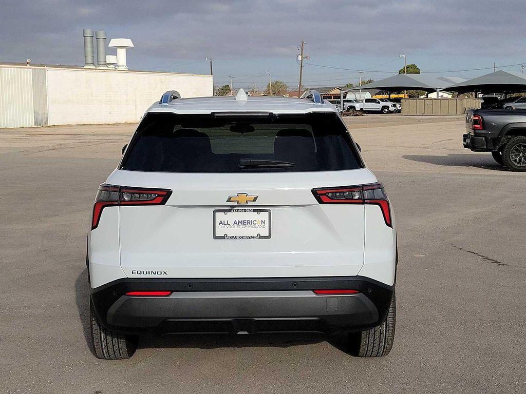 new 2026 Chevrolet Equinox car, priced at $34,190