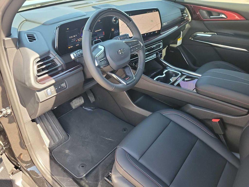 new 2026 Chevrolet Traverse car, priced at $55,955