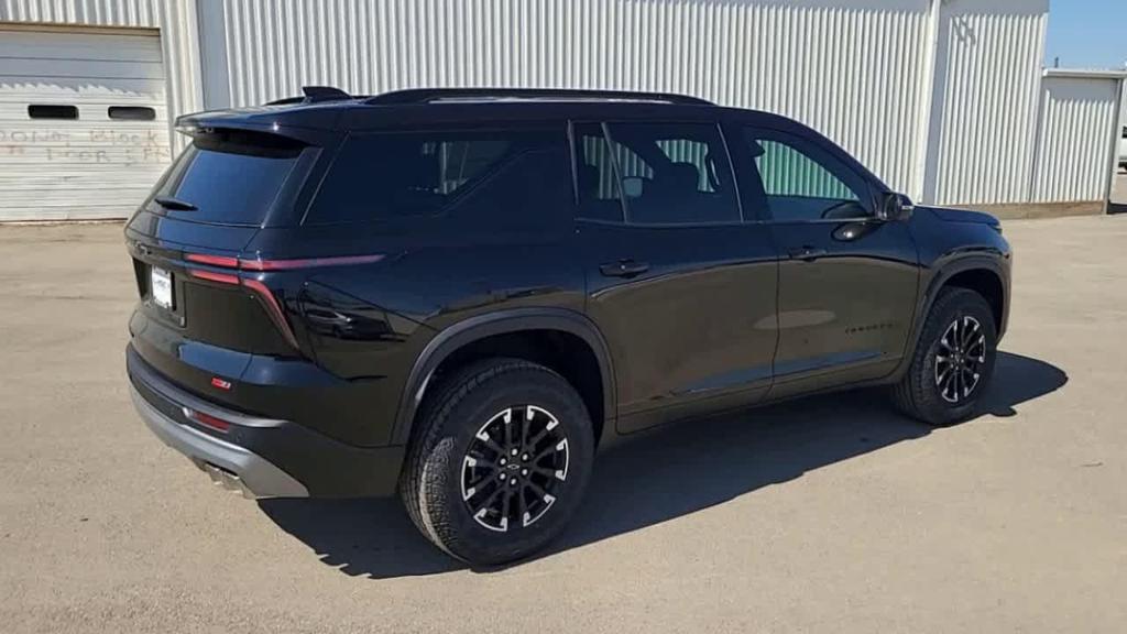 new 2026 Chevrolet Traverse car, priced at $55,955