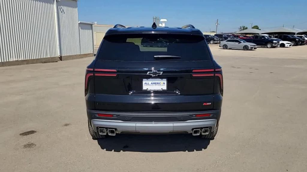 new 2026 Chevrolet Traverse car, priced at $55,955