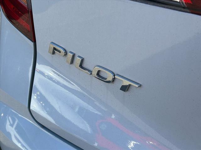 used 2022 Honda Pilot car, priced at $33,333