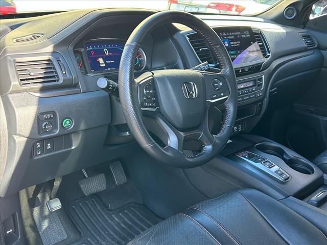 used 2022 Honda Pilot car, priced at $34,614