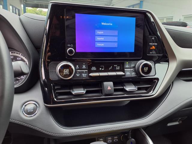 used 2023 Toyota Highlander car, priced at $35,865