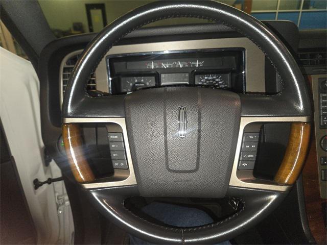 used 2013 Lincoln Navigator car, priced at $12,500