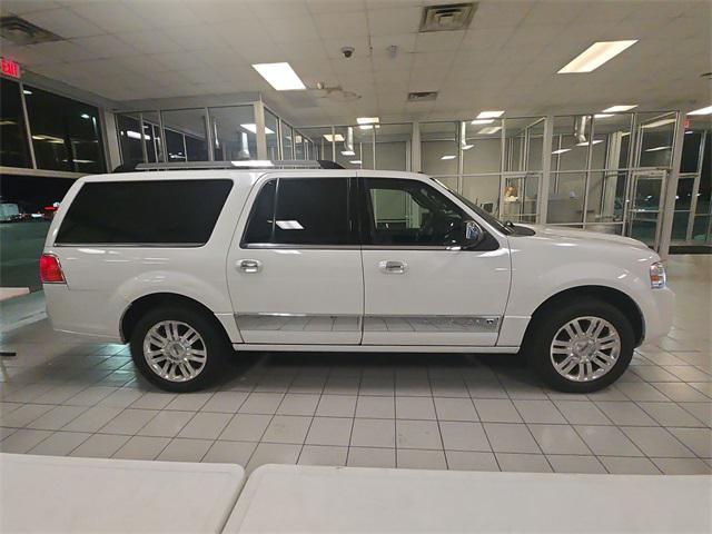 used 2013 Lincoln Navigator car, priced at $12,500