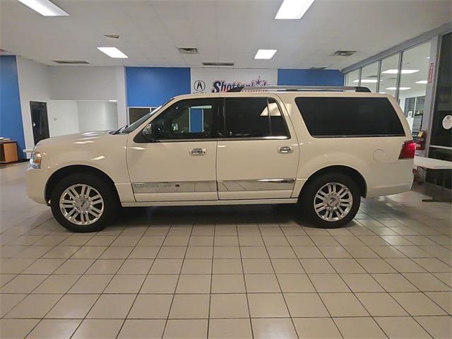 used 2013 Lincoln Navigator car, priced at $12,500