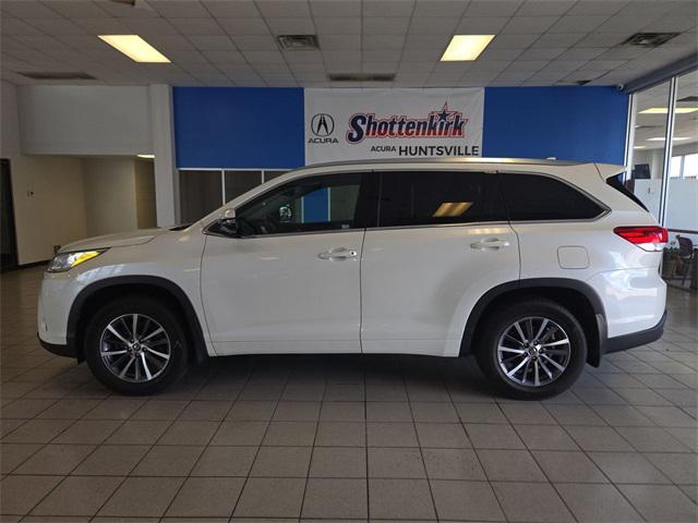used 2018 Toyota Highlander car, priced at $24,442