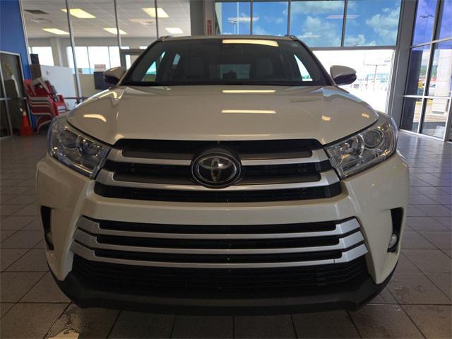 used 2018 Toyota Highlander car, priced at $24,442