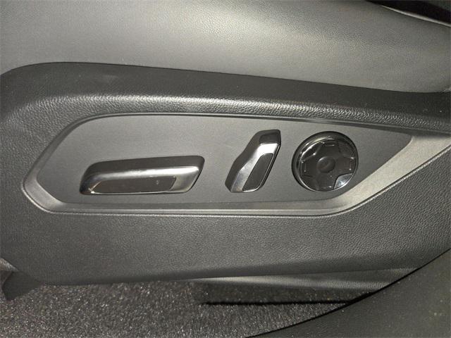 used 2023 Acura RDX car, priced at $40,892