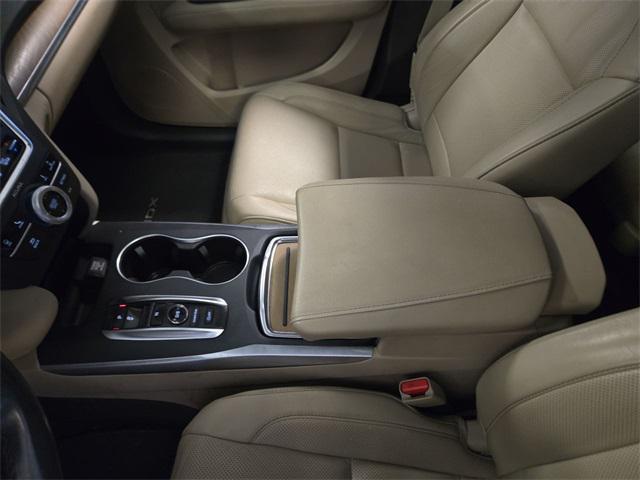 used 2020 Acura MDX car, priced at $30,515