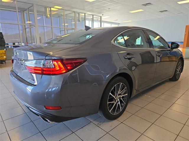 used 2018 Lexus ES 350 car, priced at $22,346