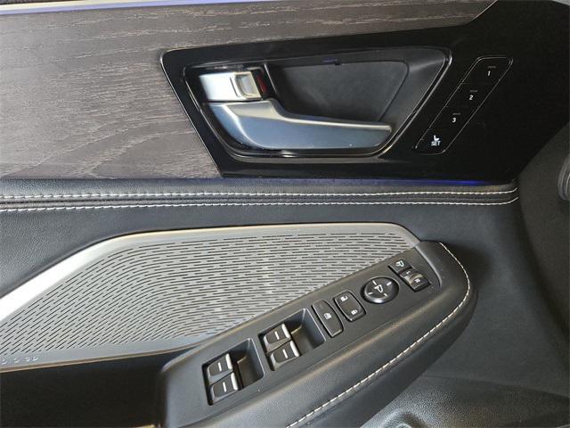used 2023 Acura MDX car, priced at $51,609