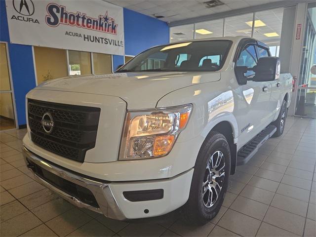 used 2024 Nissan Titan car, priced at $40,603
