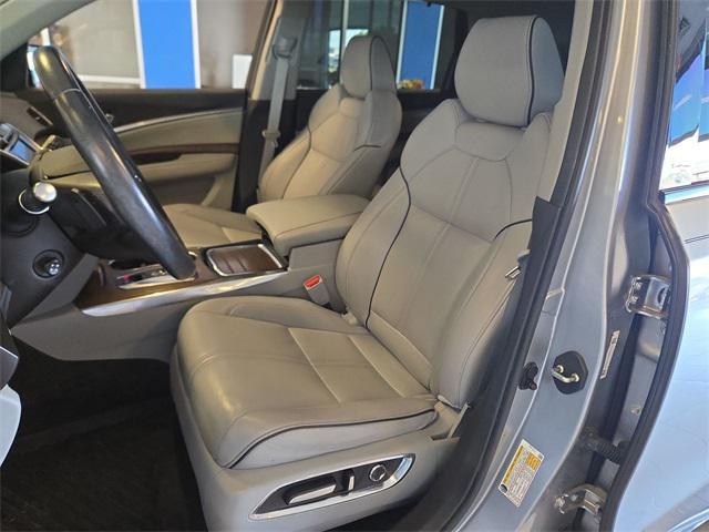 used 2020 Acura MDX car, priced at $33,489