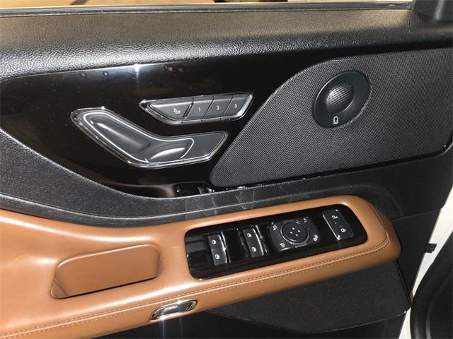 used 2022 Lincoln Aviator car, priced at $43,669