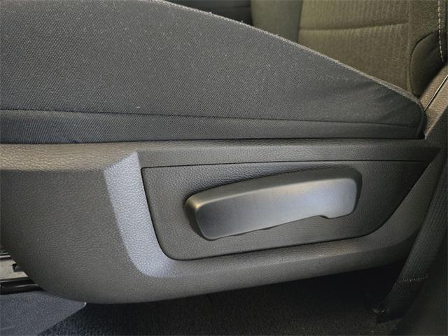 used 2021 Ram 1500 Classic car, priced at $31,110