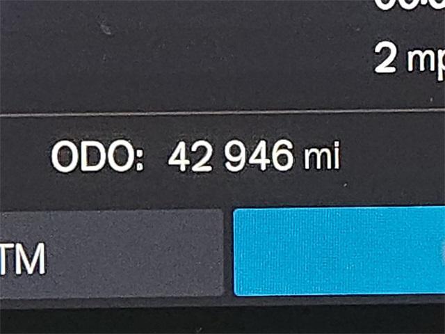 used 2023 Volvo XC40 car, priced at $34,078