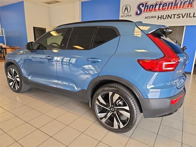 used 2023 Volvo XC40 car, priced at $34,078