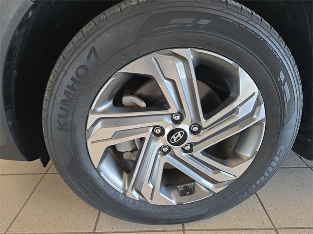 used 2022 Hyundai Santa Fe car, priced at $25,500