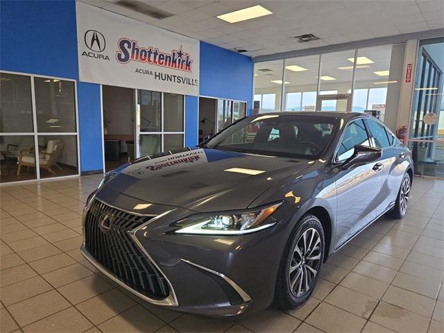 used 2022 Lexus ES 300h car, priced at $35,195
