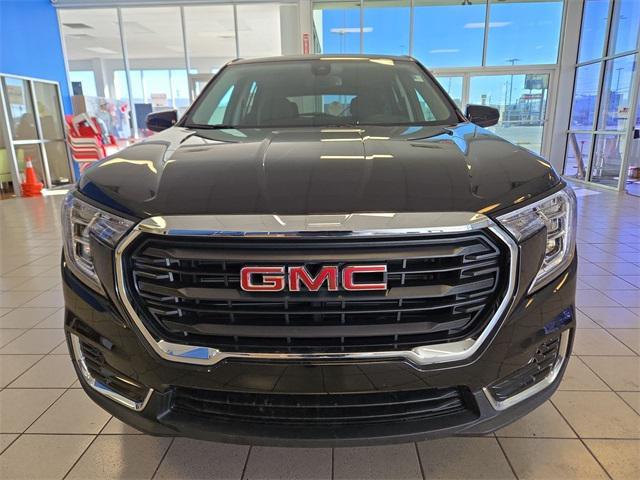 used 2024 GMC Terrain car, priced at $29,962