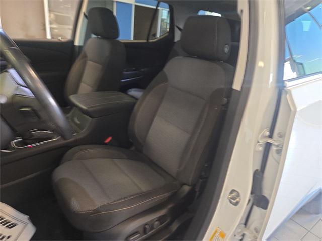 used 2021 Chevrolet Traverse car, priced at $24,659