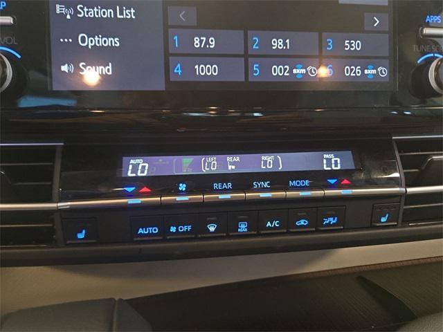 used 2024 Toyota Sienna car, priced at $41,598