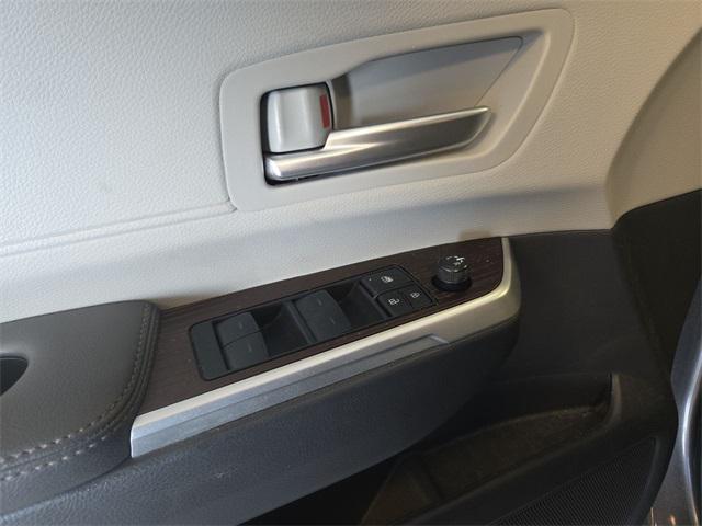 used 2024 Toyota Sienna car, priced at $41,598