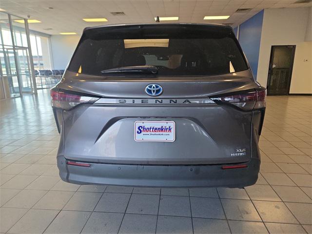 used 2024 Toyota Sienna car, priced at $41,598