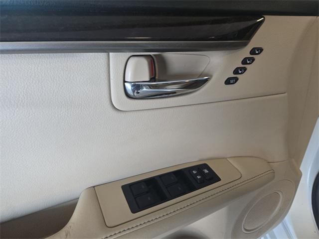 used 2013 Lexus ES 350 car, priced at $14,553