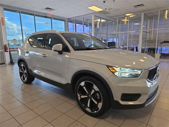 used 2020 Volvo XC40 car, priced at $22,000