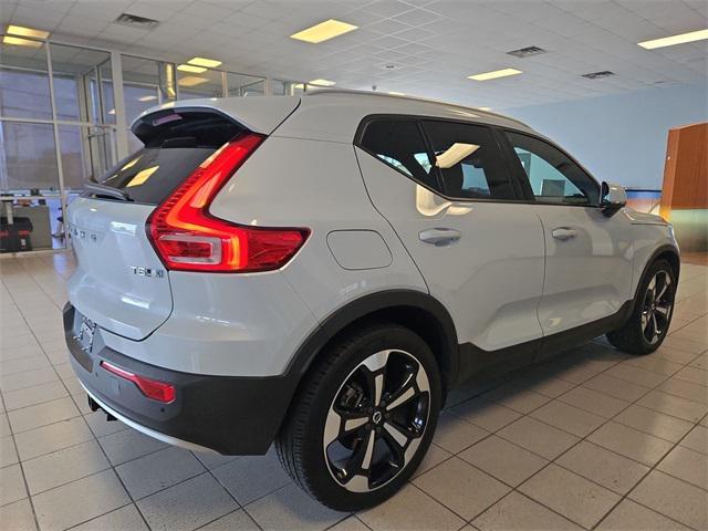used 2020 Volvo XC40 car, priced at $22,000