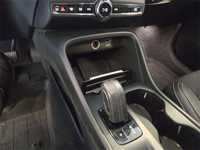 used 2020 Volvo XC40 car, priced at $22,000