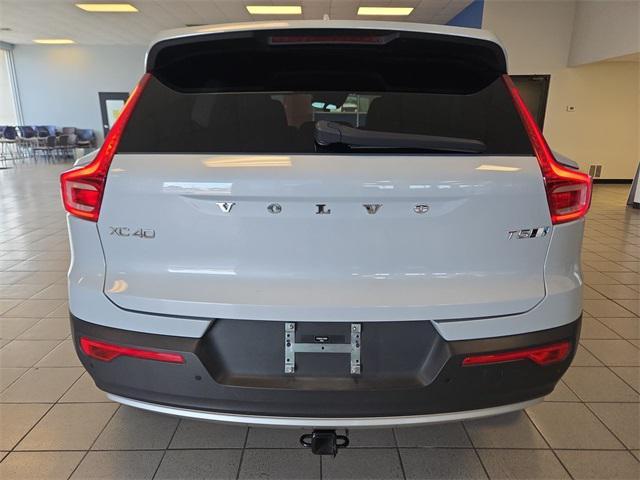 used 2020 Volvo XC40 car, priced at $22,000