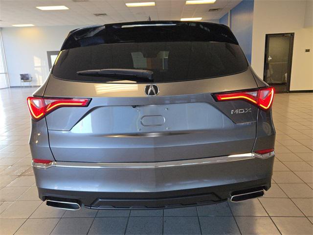 used 2023 Acura MDX car, priced at $38,250