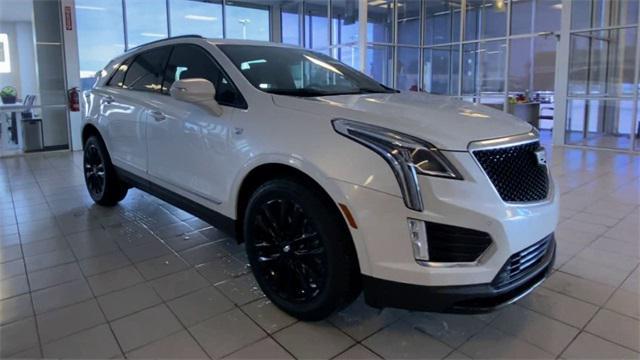 used 2021 Cadillac XT5 car, priced at $32,352