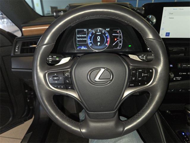 used 2023 Lexus ES 350 car, priced at $41,000