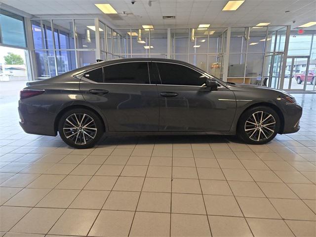 used 2023 Lexus ES 350 car, priced at $41,000