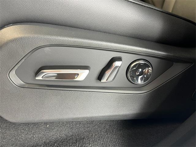 new 2025 Acura MDX car, priced at $55,350